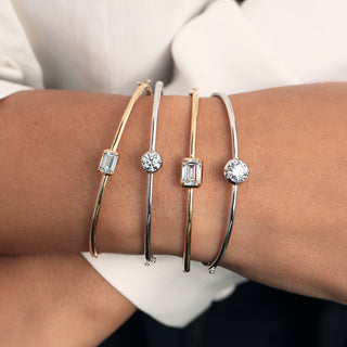 Clarity Diamond™ Emerald Diamond Hinged Bangle
