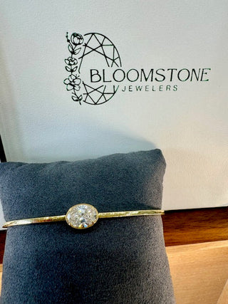 How to Style Jewelry for Summer Nights Abroad