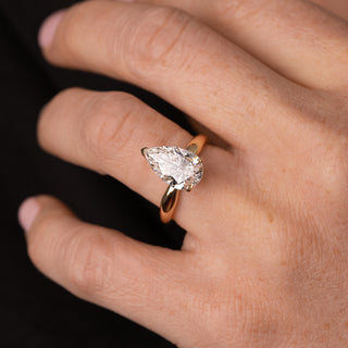 Yellow Gold Oval Solitaire Diamond Ring